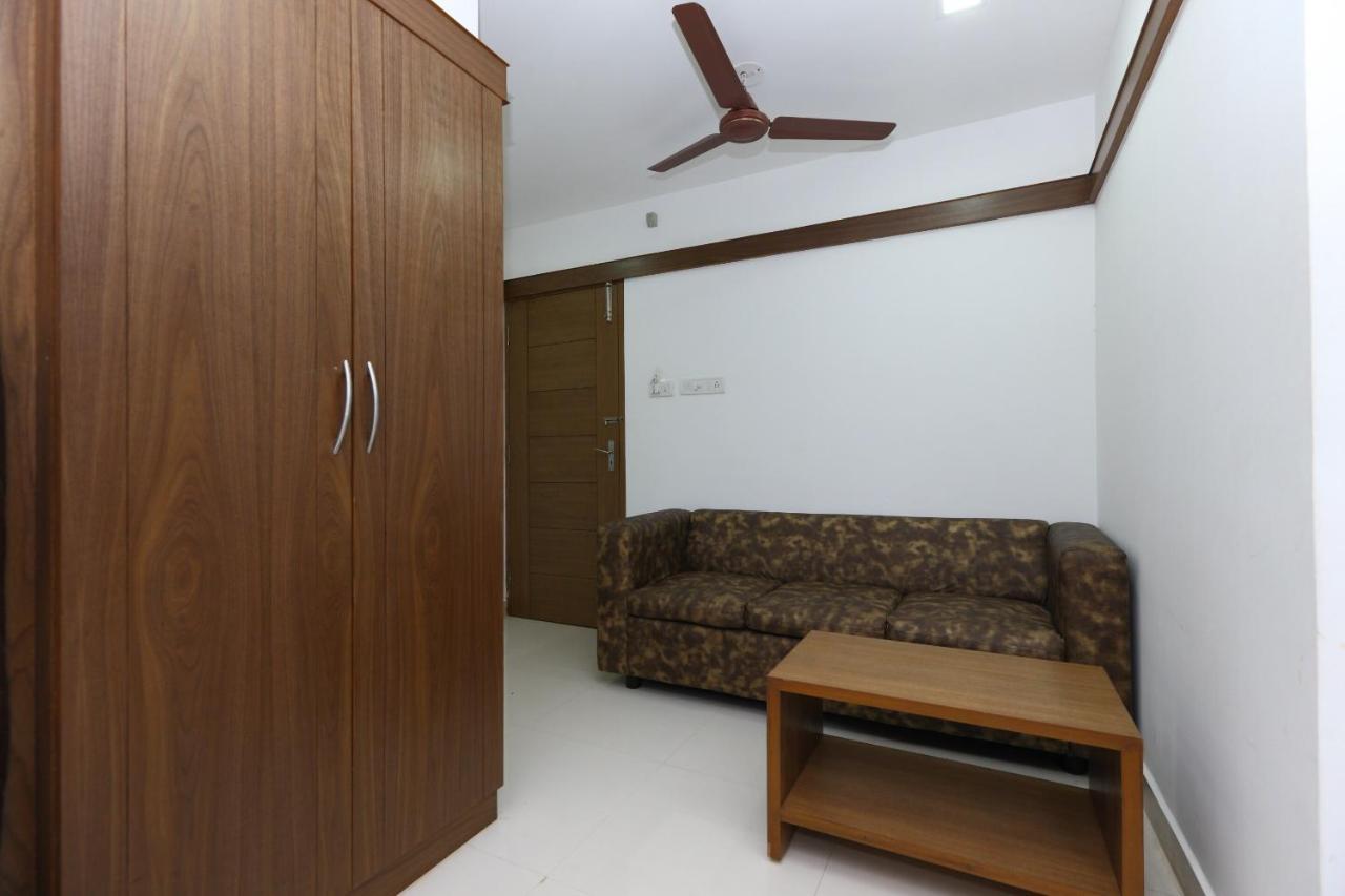 Oyo Flagship 6626 Khaleej Residency Hotel 3*